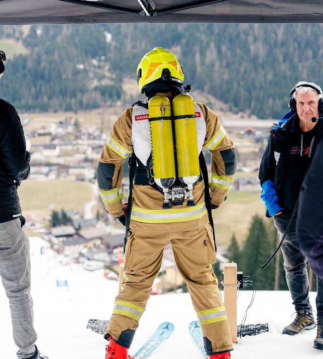 25-firefighter-winter-days-flachau-10