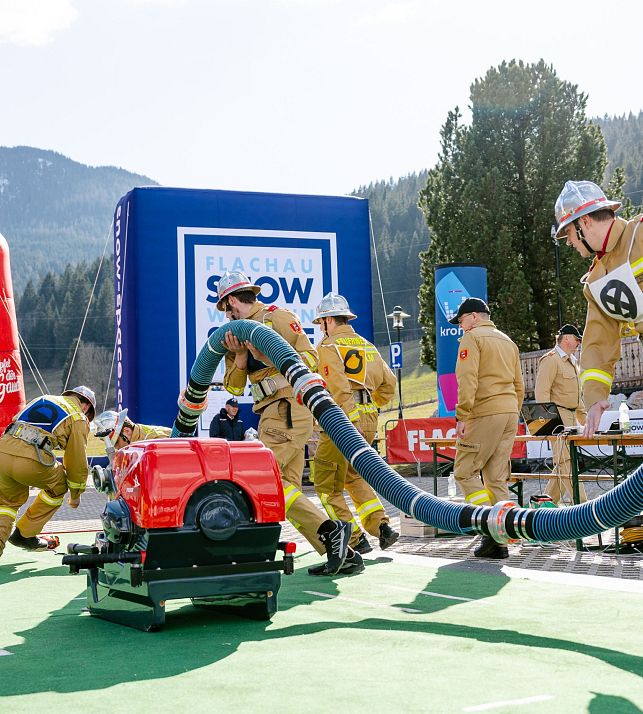 25-firefighter-winter-days-flachau-16