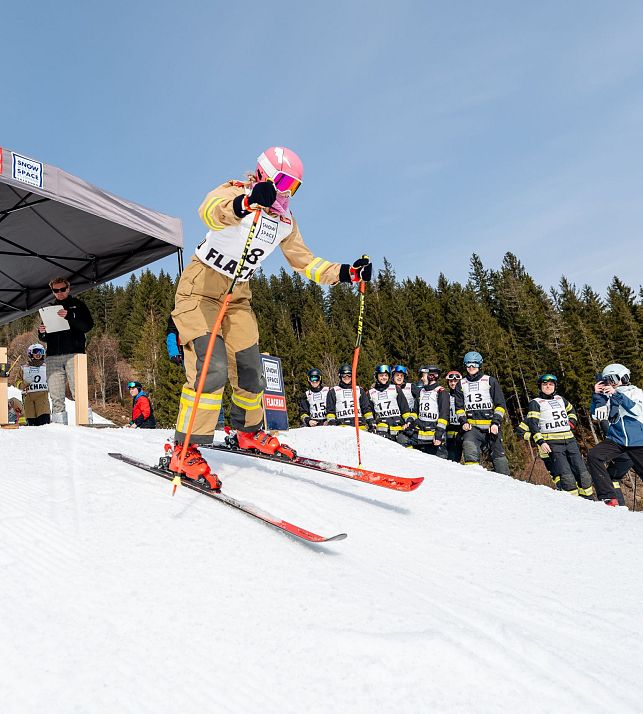 26-flachau-firefighter-winter-days-4