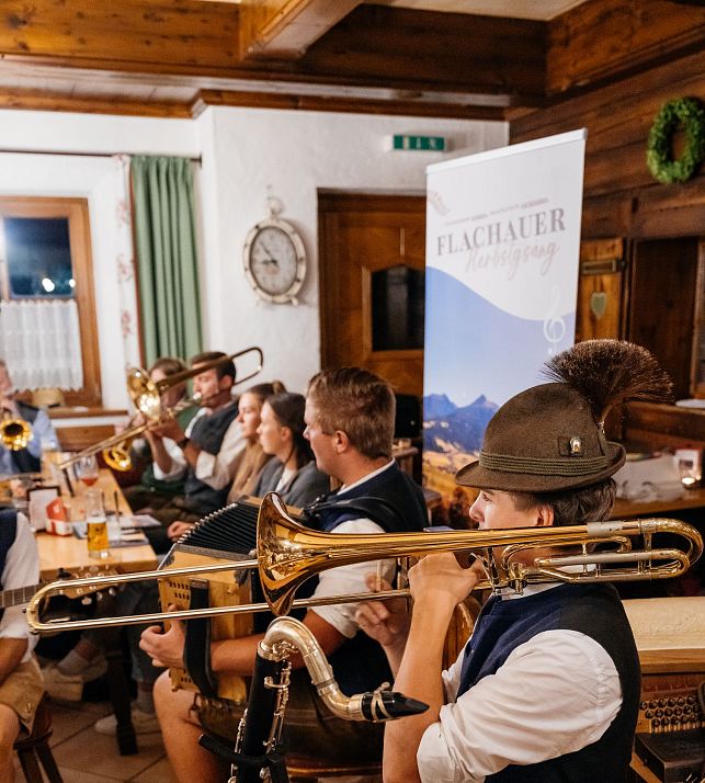 flachau-sommer-events-flachauer-herbstgsong-10
