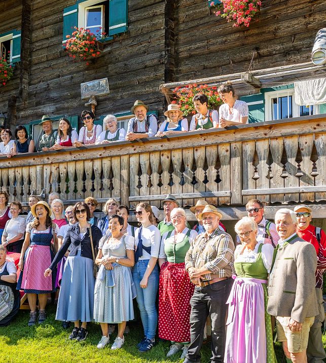 flachau-sommer-events-herbstgsang-jodelwanderung-19