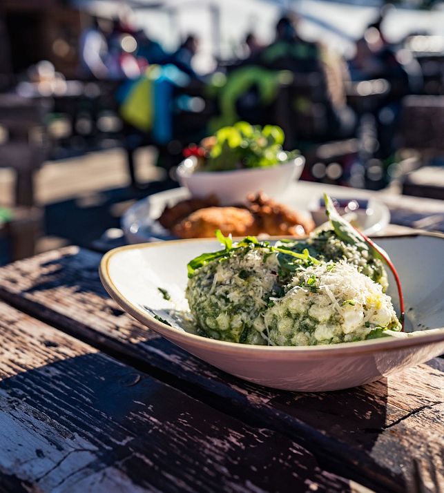 flachau-winter-huettenkulinarik-11