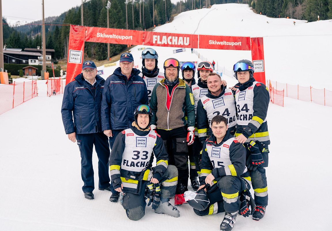 25-firefighter-winter-days-flachau-12