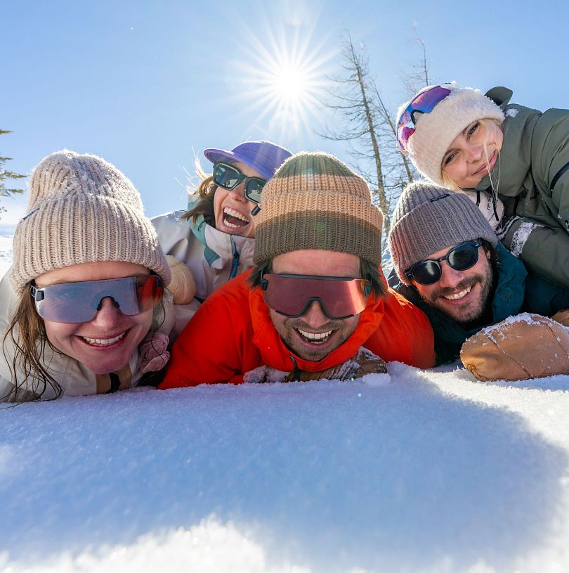 flachau-winter-outdoor-freunde-spass-1-6