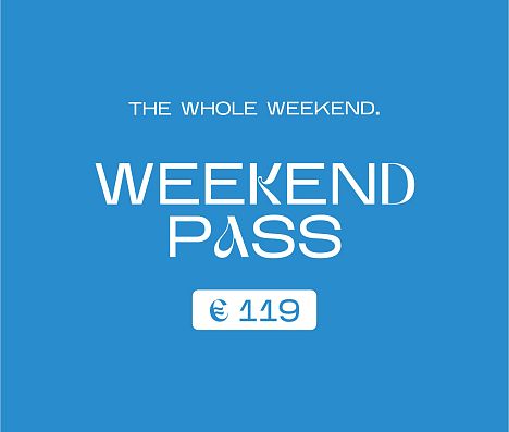 Ein Bild zur Bewerbung vom Weekend Pass beim SNOW FESTIVAL Flachau 2026. Es gibt ein Ticket, welches für Freitag und Samstag gültig ist.